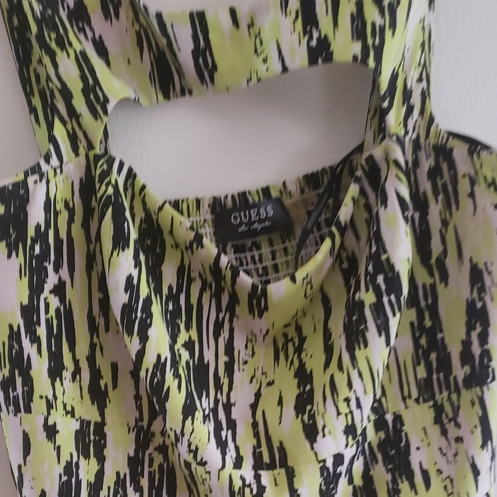 GUESS DRESS - Picture 4 of 5